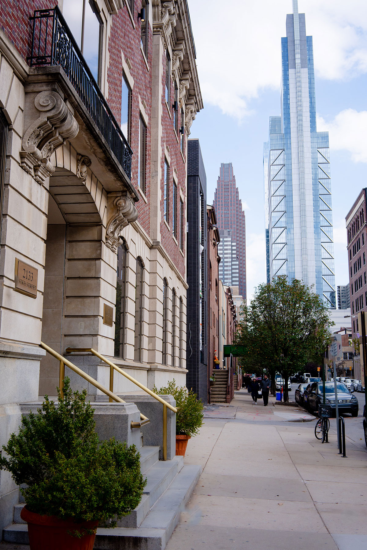 Exterior of Therapy for Women Center City Center office | 2133 Arch St #303 | Philadelphia, PA 19103