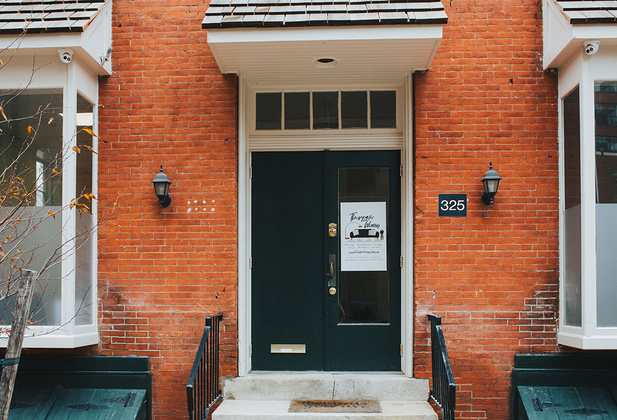 exterior of building at Therapy for Women Center Old City | 325 Cherry St | Philadelphia, PA 19106