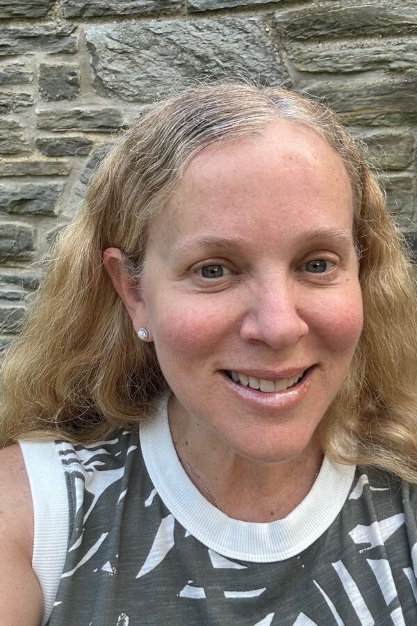 Photo of Nicole Cantor Hirsch